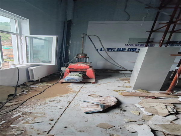 安宁地基基础下沉墙体裂缝加固注浆顶升施工