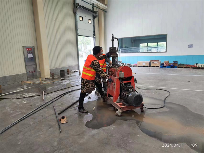 安宁厂房地面下沉塌陷注浆加固施工